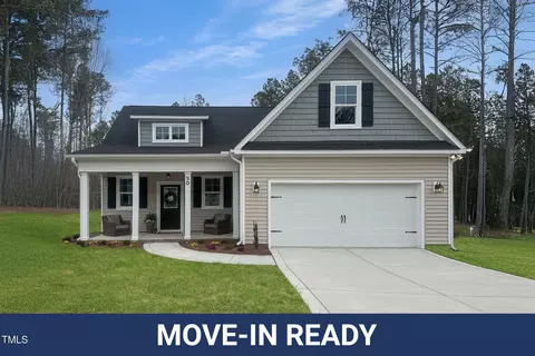 50 N Rowsham Pl, Smithfield, NC 27577