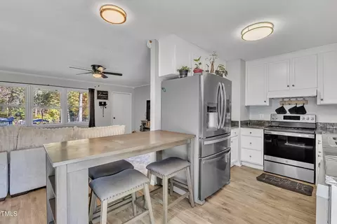 Kitchen - 604 Karen Dr, Willow Spring, NC 27592 photo 2 of 2