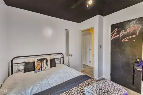 Bedroom - 604 Karen Dr, Willow Spring, NC 27592 photo 4 of 6