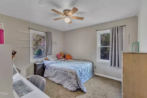 Bedroom - 604 Karen Dr, Willow Spring, NC 27592 photo 5 of 6