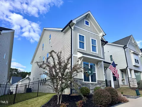 1707 Main Divide Dr, Wake Forest, NC 27587 photo 3