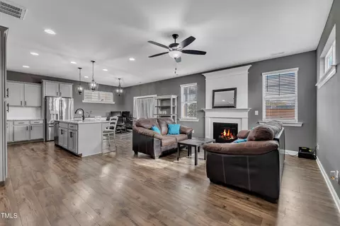 1629 Cypress Cove Dr, Wendell, NC 27591