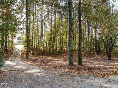 928 Loop Rd, Clayton, NC 27527 photo 33