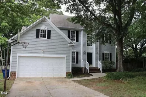 9041 Tenderfoot Trl, Raleigh, NC 27615