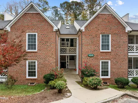 1008 Kingswood Dr #C, Chapel Hill, NC 27517