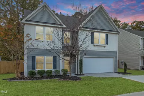 113 Fortress Dr, Morrisville, NC 27560