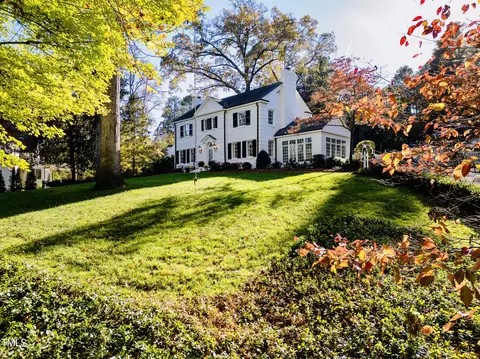 3203 White Oak Rd, Raleigh, NC 27609
