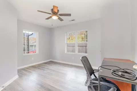 104 N Jackson St, Dunn, NC 28334 photo 10