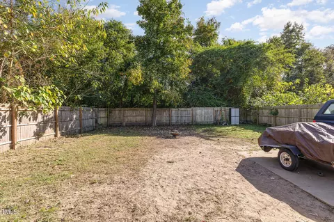 104 N Jackson St, Dunn, NC 28334 photo 15