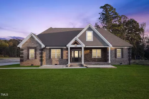 6701 Hickory Crossroads Rd, Princeton, NC 27569