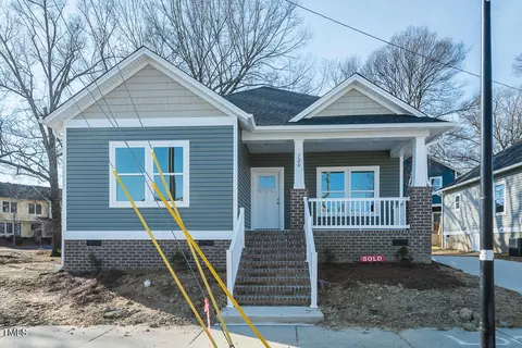 724 Gillespie St, Greensboro, NC 27401