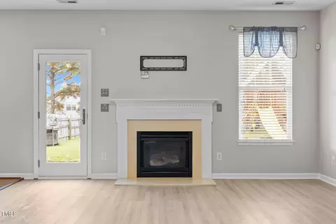 812 Ember Dr, Durham, NC 27703 photo 16
