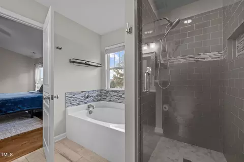 812 Ember Dr, Durham, NC 27703 photo 23