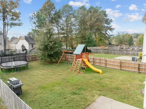 812 Ember Dr, Durham, NC 27703 photo 33