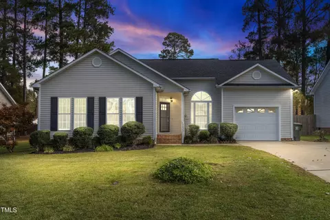 4033 Mackinac Island Ln, Raleigh, NC 27610