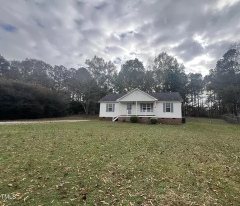 112 Cobey Ct, Clayton, NC 27520