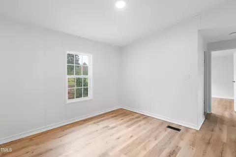 205 Eaglewood Dr, Middlesex, NC 27557 photo 9