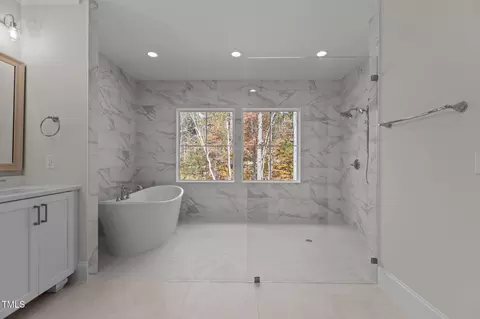 Bath - 2105 Gentry Dr, Wake Forest, NC 27587 photo 2 of 5