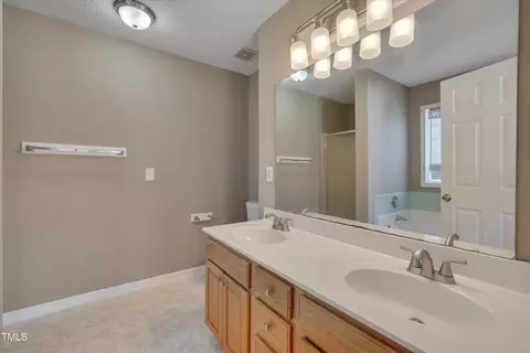 4921 Cedar Glen Dr, Durham, NC 27713 photo 24