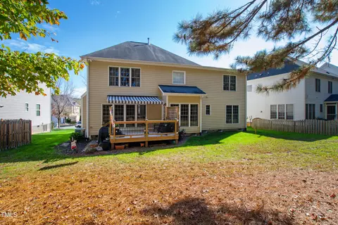 Exterior - 5114 Paces Ferry Dr, Durham, NC 27712 photo 3 of 12