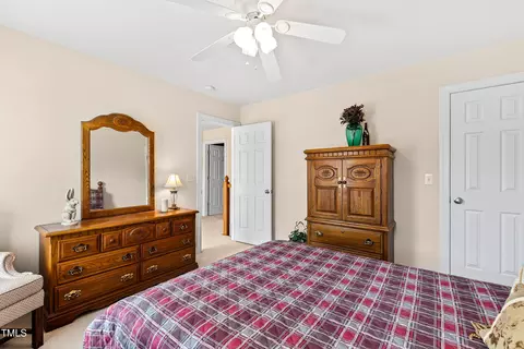 Bedroom - 5114 Paces Ferry Dr, Durham, NC 27712 photo 6 of 8