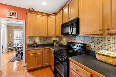 Kitchen - 5114 Paces Ferry Dr, Durham, NC 27712 photo 4 of 6