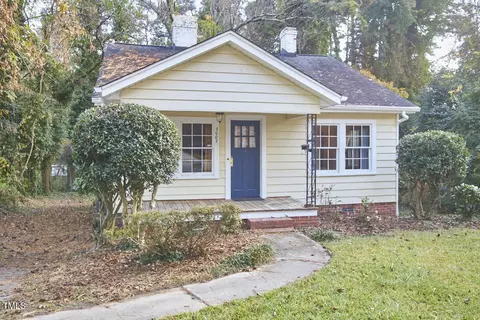 3007 University Dr, Durham, NC 27707