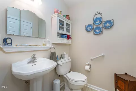 1314 Pineview Dr, Garner, NC 27529 photo 15