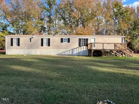 250 N Point Dr, Clarksville, VA 23927