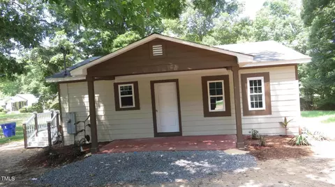 24 Mae Turners Dr, Goldston, NC 27252