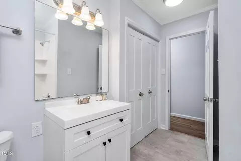 Bath - 419 Lakeside Dr, Garner, NC 27529 photo 1 of 4