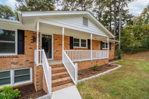 Exterior - 419 Lakeside Dr, Garner, NC 27529 photo 1 of 3