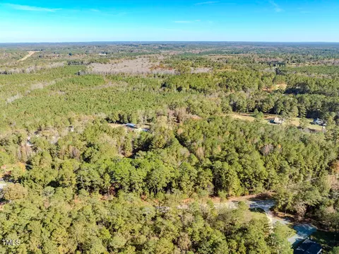 265 Aiken Rd, Vass, NC 28394
