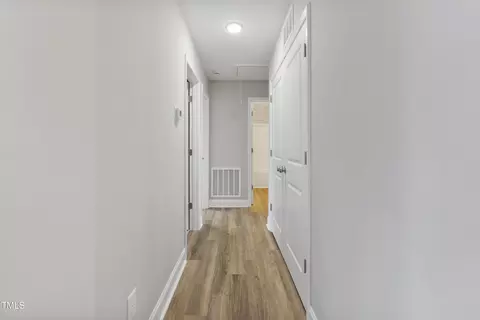 Entry Way - 552 Rowan Rd, Clinton, NC 28328 photo 2 of 2