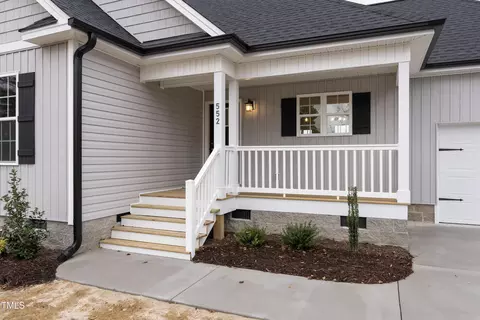 Exterior - 552 Rowan Rd, Clinton, NC 28328 photo 4 of 14