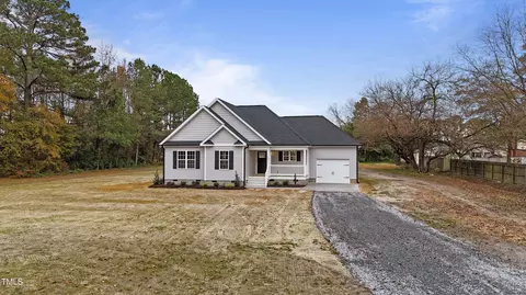 Exterior - 552 Rowan Rd, Clinton, NC 28328 photo 2 of 14