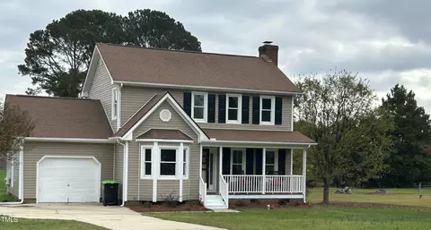 810 Shadow Lake Dr, Willow Spring, NC 27592