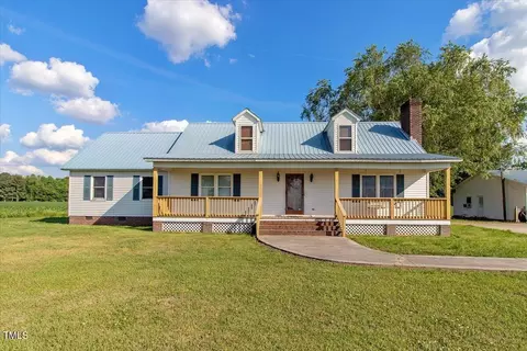 4985 Barber Rd, Seven Springs, NC 28578