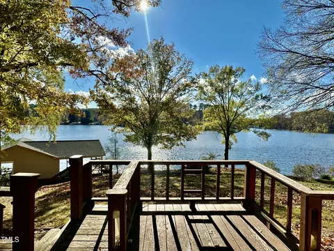 39 Baldwin Bradsher Rd, Leasburg, NC 27291