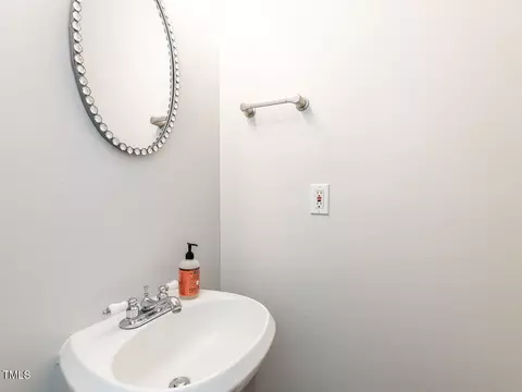 123 Legacy Ln, Durham, NC 27713 photo 13