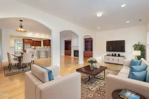 719 Allforth Pl, Cary, NC 27519 photo 2