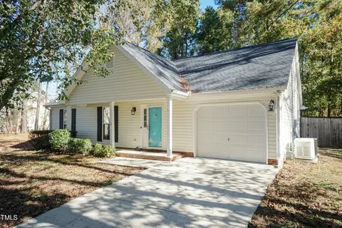 6 Stillhouse Pl, Durham, NC 27704