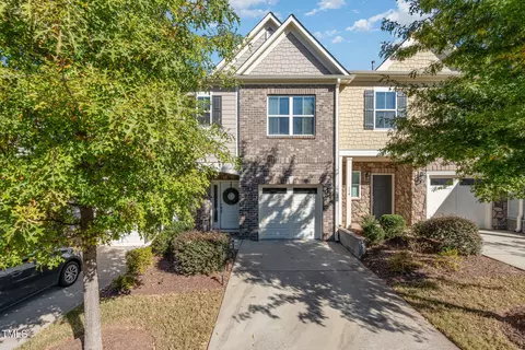 114 Writing Rock Pl, Apex, NC 27539