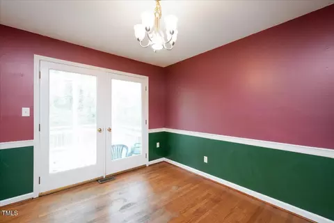 6508 Arnold Rd, Raleigh, NC 27607 photo 8