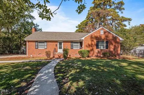 406 W 24th St, Lumberton, NC 28358