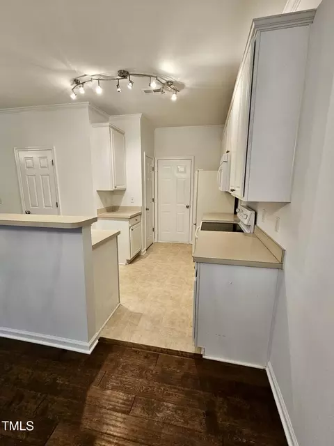1018 Goldmist Ln, Durham, NC 27713 photo 4