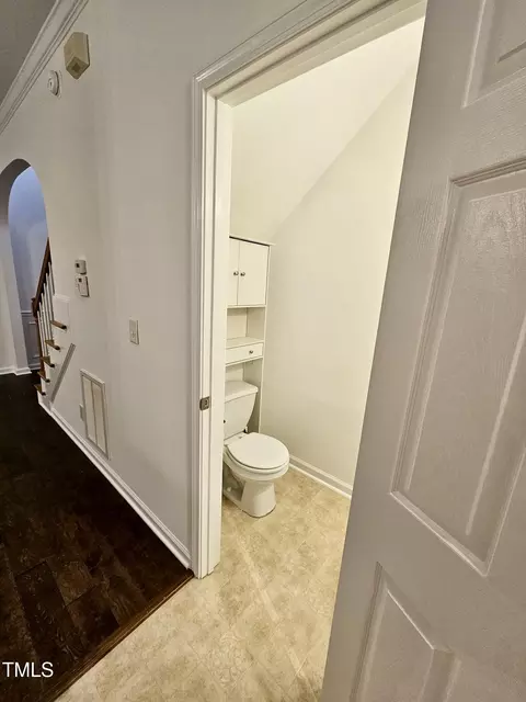 1018 Goldmist Ln, Durham, NC 27713 photo 9