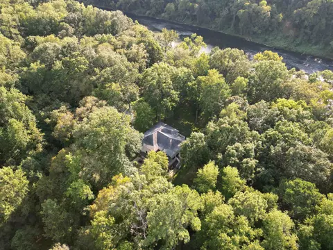 View/Area - 415 River Bluff Dr, Dunn, NC 28334 photo 3 of 4