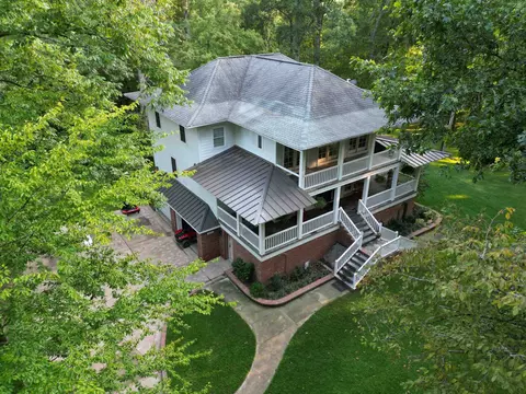 Exterior - 415 River Bluff Dr, Dunn, NC 28334 photo 3 of 15