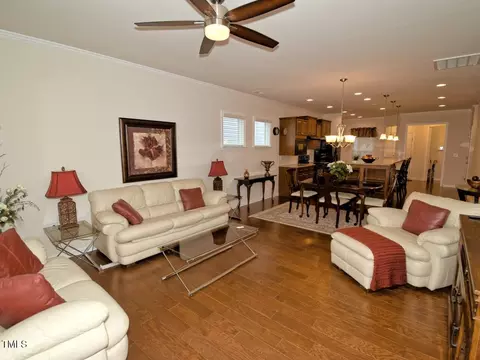 528 Turnstone Dr, Durham, NC 27703 photo 5